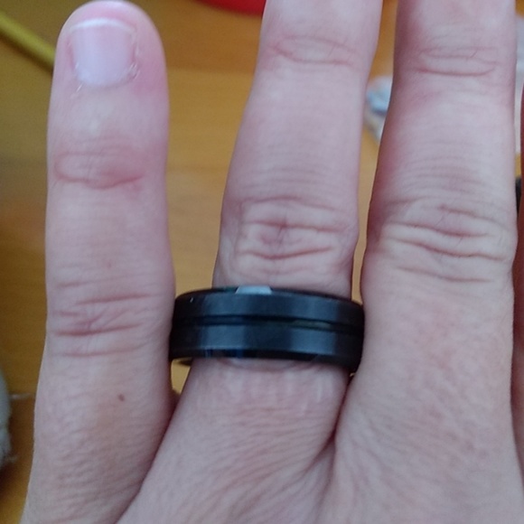 *SOLD* *Final Sale*His and Hers Wedding set - Picture 5 of 5